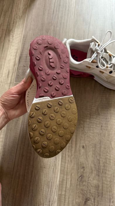 Дамски маратонки Nike