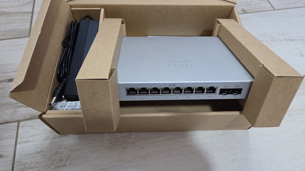 Switch Nou Cisco Meraki MS120-8LP PoE