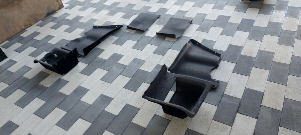 Бмв е39 задная обшивка