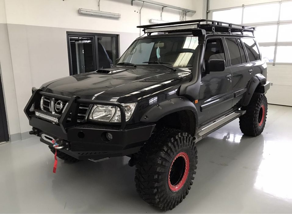Overfendere Nissan Patrol Y61 lung