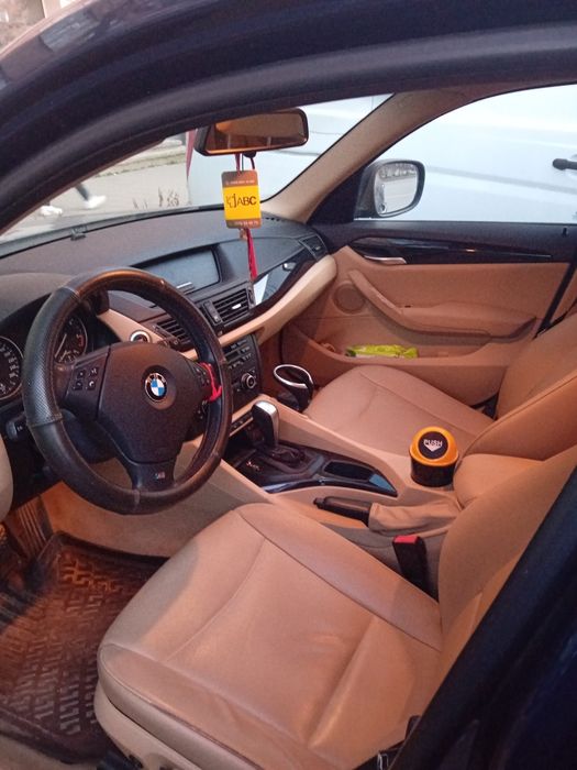 Продавам ВМW X 1