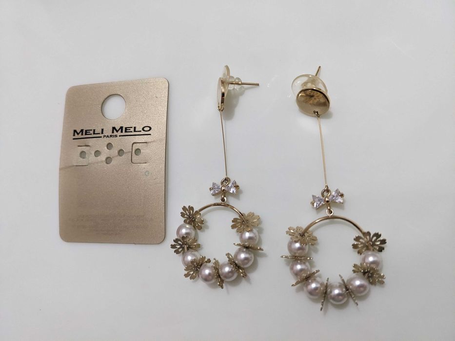 Set cercei & colier Meli Melo, perle albe și păsări, noi