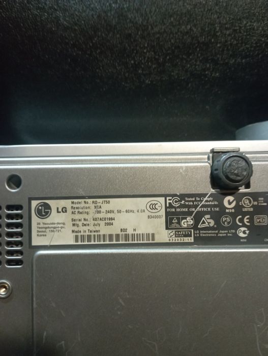 Продам проектор LG