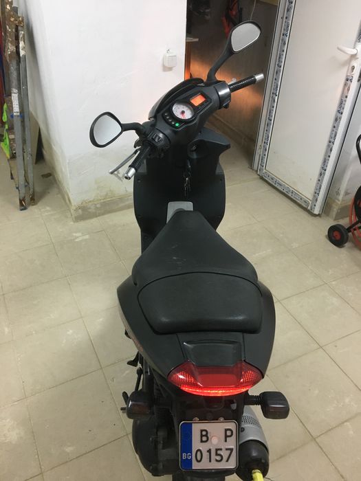 Мотоциклет-скутер