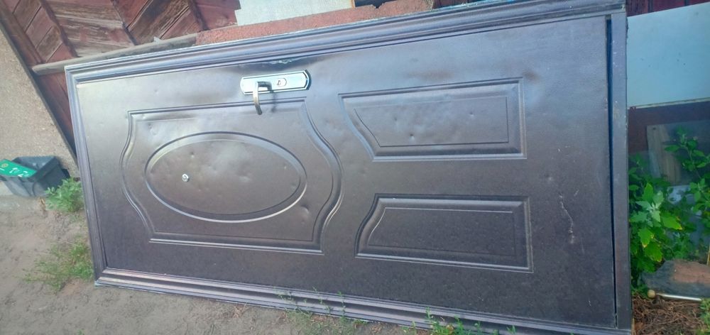 Продам молодой цветок.