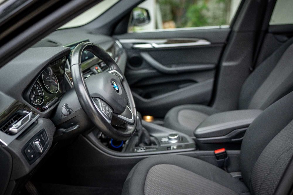 BMW X1 sDrive18d -  Diesel Euro 6d , dotari Premium, Impozit mic