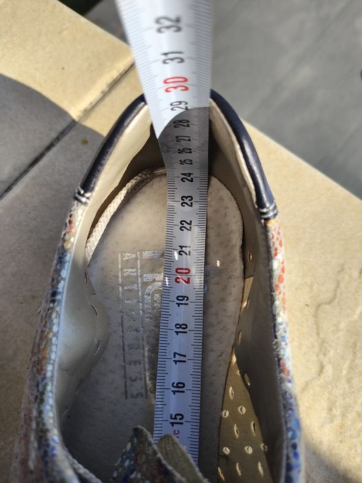 Дамски обувки Rieker и Timberland 39 номер