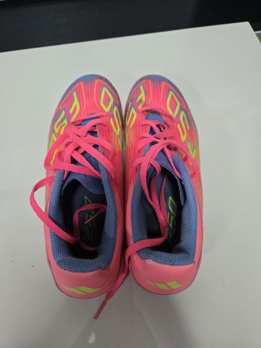 Футболни обувки ADIDAS F50  41