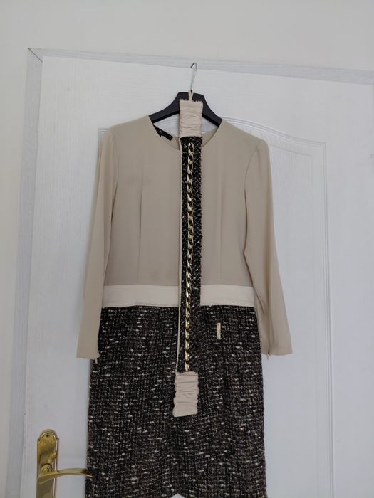 Elisabetta Franchi costum elegant,superb