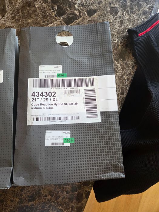 2 броя велосипеди Cube електрически