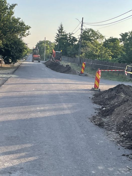 Inchirere miniexcavatoare, sapaturi excavari fundatii fose santuri