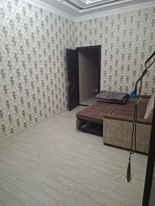 Аренда квартира Келес Замона ропарасида 2 хона 2 етаж 50 кв 350$ туриш