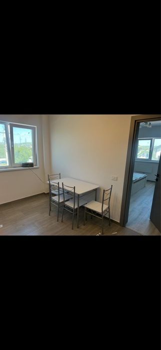 Vand apartament de lux in Albesti la 4 km de Craiova.