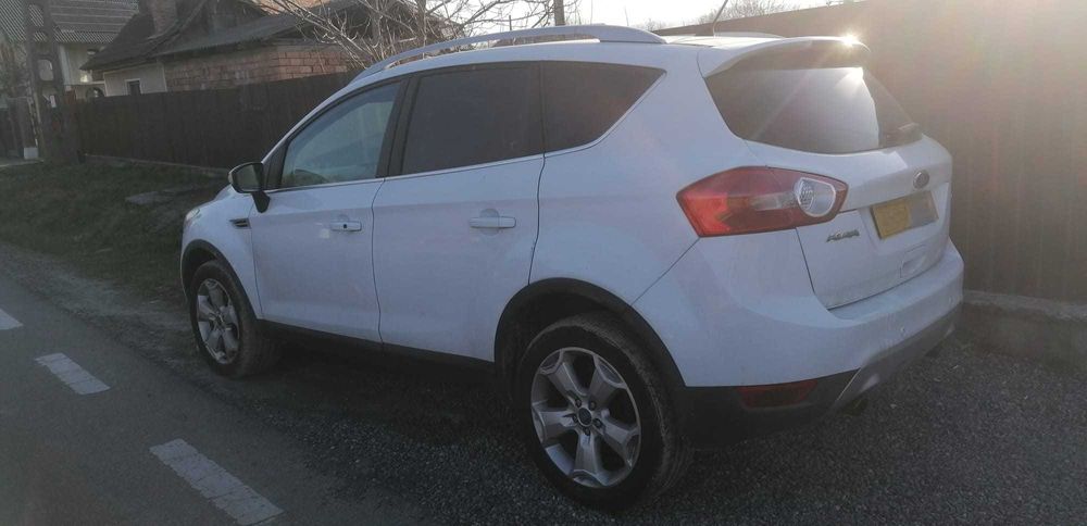 Dezmembrez Ford Kuga Titanium 2.0TDCI 2011
