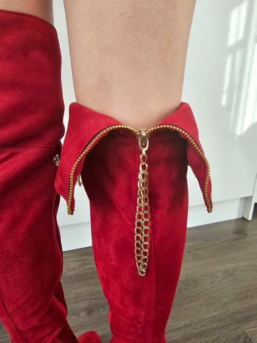 продам шикарные ботфорды