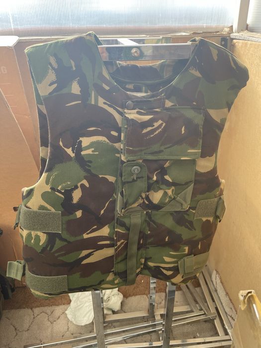 Vesta anti glons orginal british Army