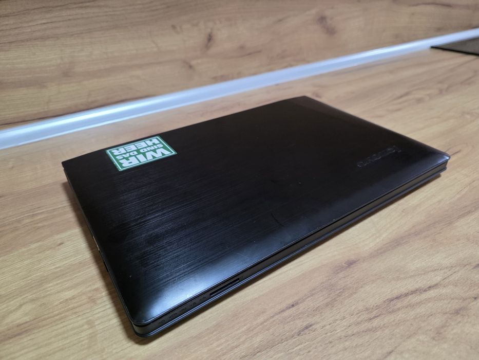 Лаптоп lenovo idea pad y500