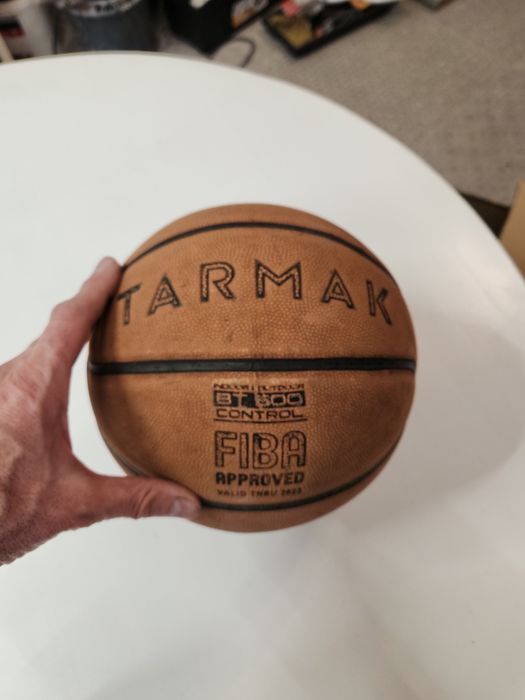 Баскетболна топка Molten Offilcial