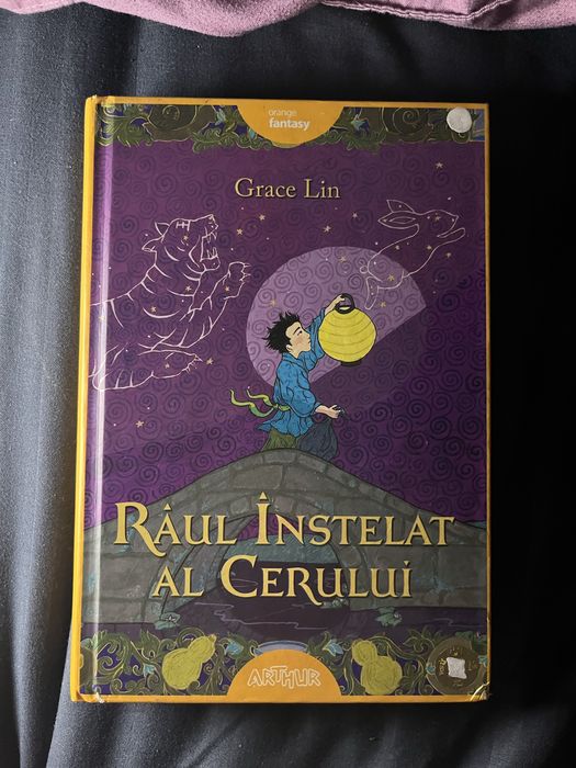 Cartii editura Arthur