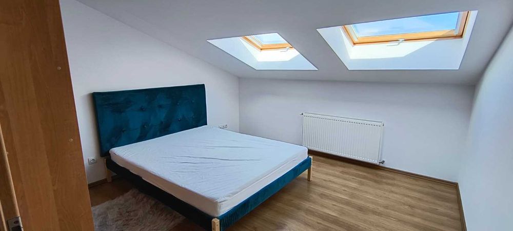 Apartament de închiriat - 2 camere tip mansardă, str. Lungă - Terezian