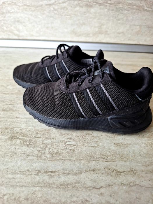 Детски сандали и маратонки 26/27