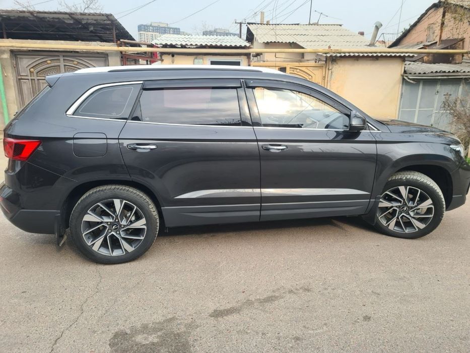 Срочно продается автомобиль комфорт класса Jetta VS7 by Volkswagen