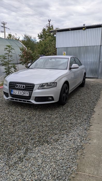 AUDI A4 2010 — imagine 2
