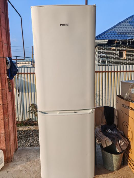 Холодильник Большой