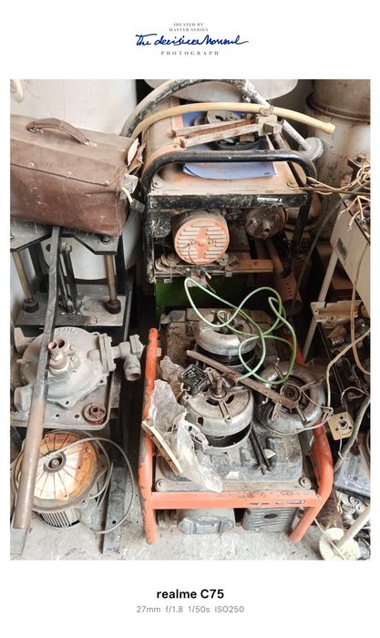 Продаётся холодильник и кондиционер и другие битовые техники