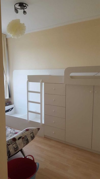 Детско легло двойно с гардероб