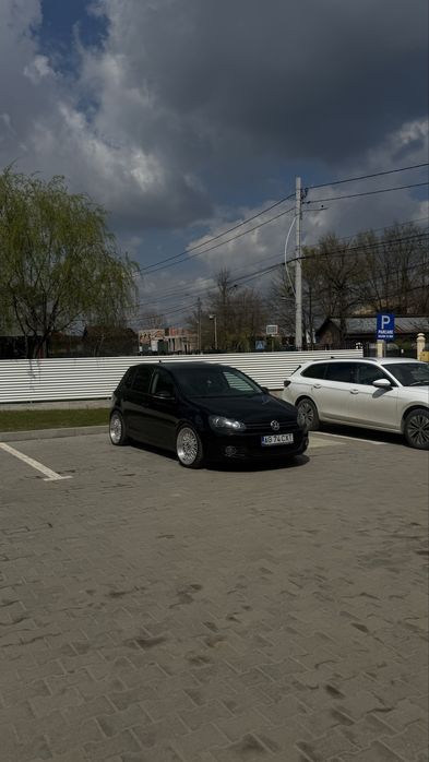 VOLKSWAGEN Golf 2012 — imagine 5