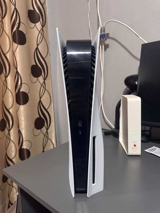 PlayStation 5  .