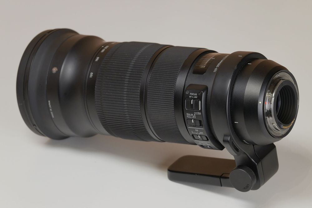 Sigma 120-300mm F2.8 DG HSM OS Sports