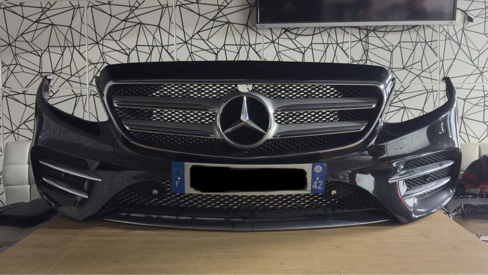Оригинална предна AMG брона за Mercedes W213 Е класа
