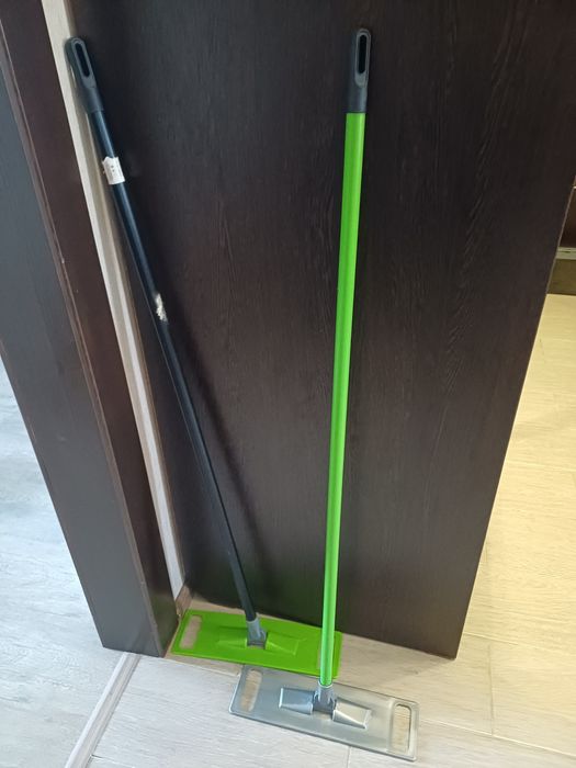 Швабры для мытья полов