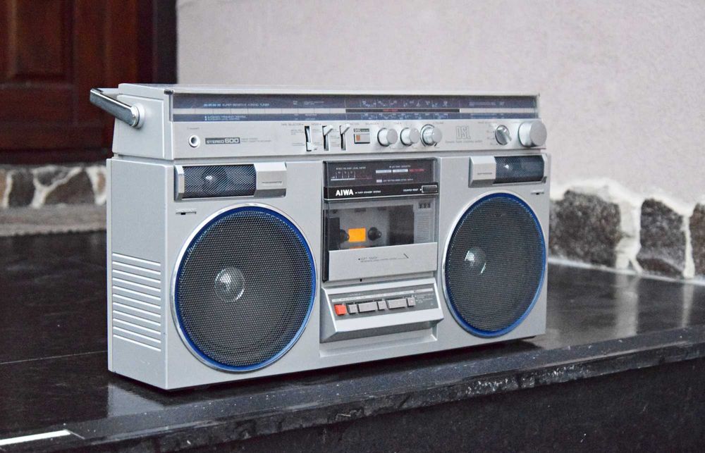 Radio-casetofon AIWA CS-600E boombox