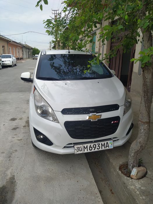 Barter bor yili eskirok damasga