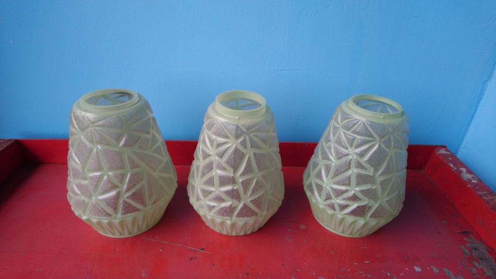 Много Красиви,Стъклени Абажури- Чашки за: Полилей,Лампион,Лампа,Пендел