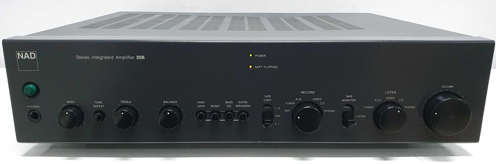 NAD 306 amplificator stereo sunet hi end statie muzica