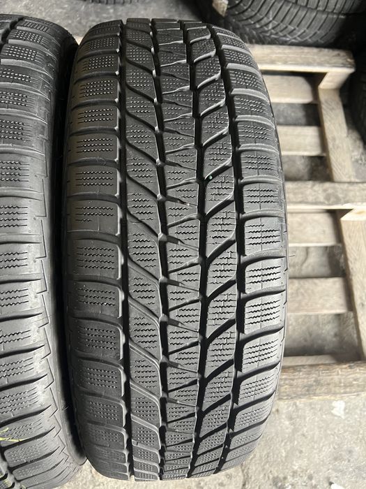 2 anvelope de iarna 205/55/17 Bridgestone Runflat 6.6 mm!