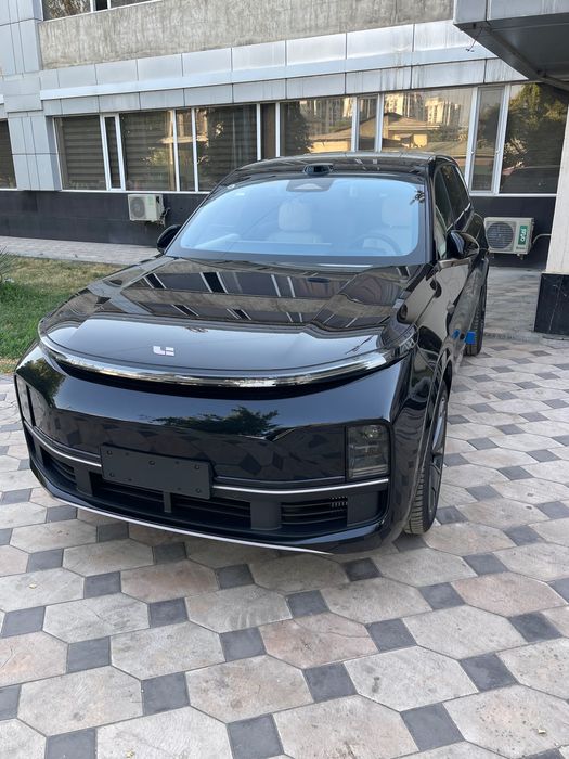 Ли 9 Рестайлинг Ултра автосалон. Гарантия