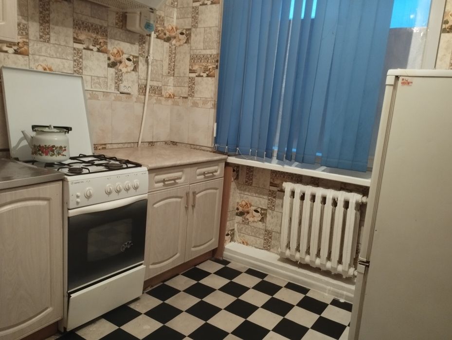 Сдам кв уневерсам аптека 50, 2 часа 3000