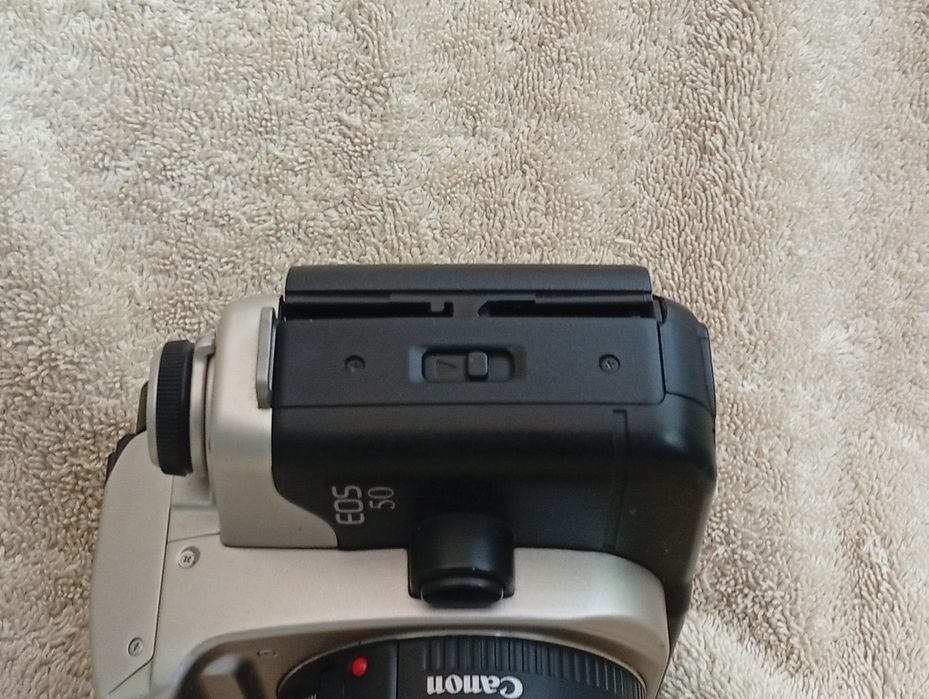 Aparat foto Canon EOS 50E