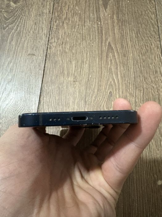 Продам 12 Iphone