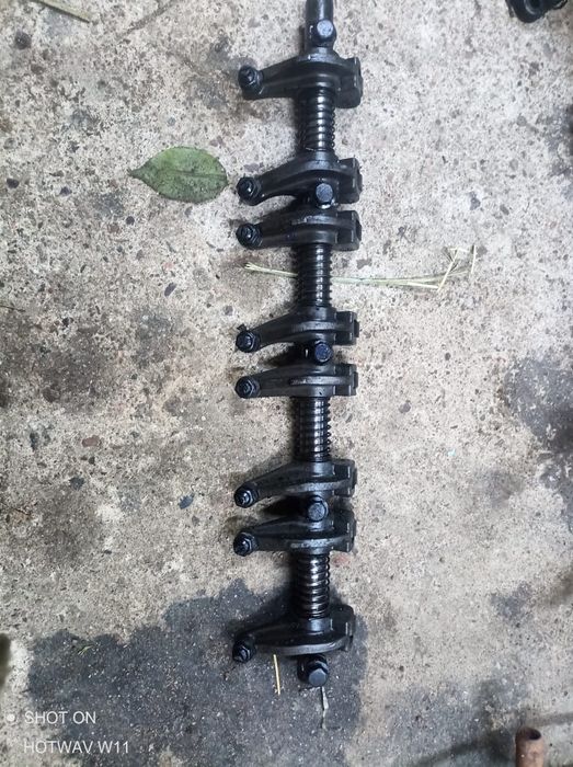 Запчасти на Двигатель 4Д56