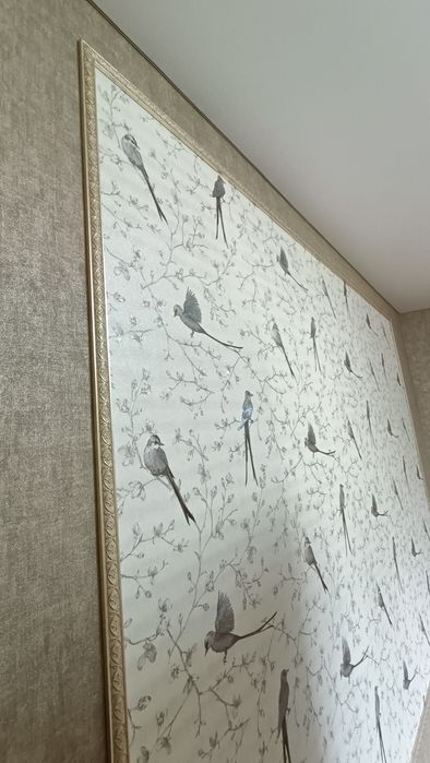 Качественная поклейка обоев.