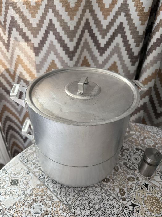Продается мантоварка