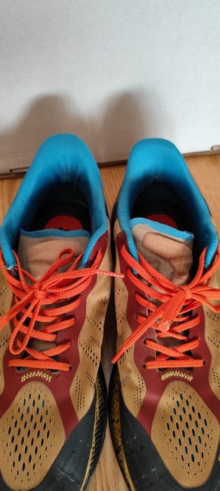 Спортни маратонки Zara