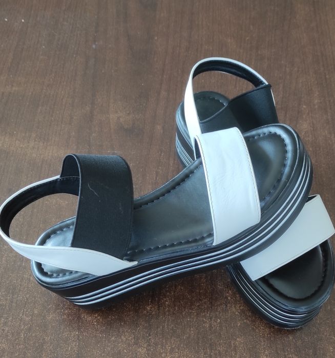 Sandale marime 36