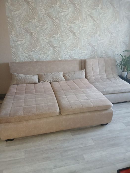 Продам диван в хорошем состоянии